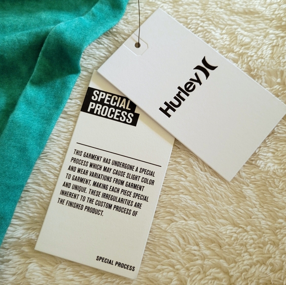 Hurley🌊 Flutter🦋 Sleeve Tee👕 - NWT - Picture 7 of 13